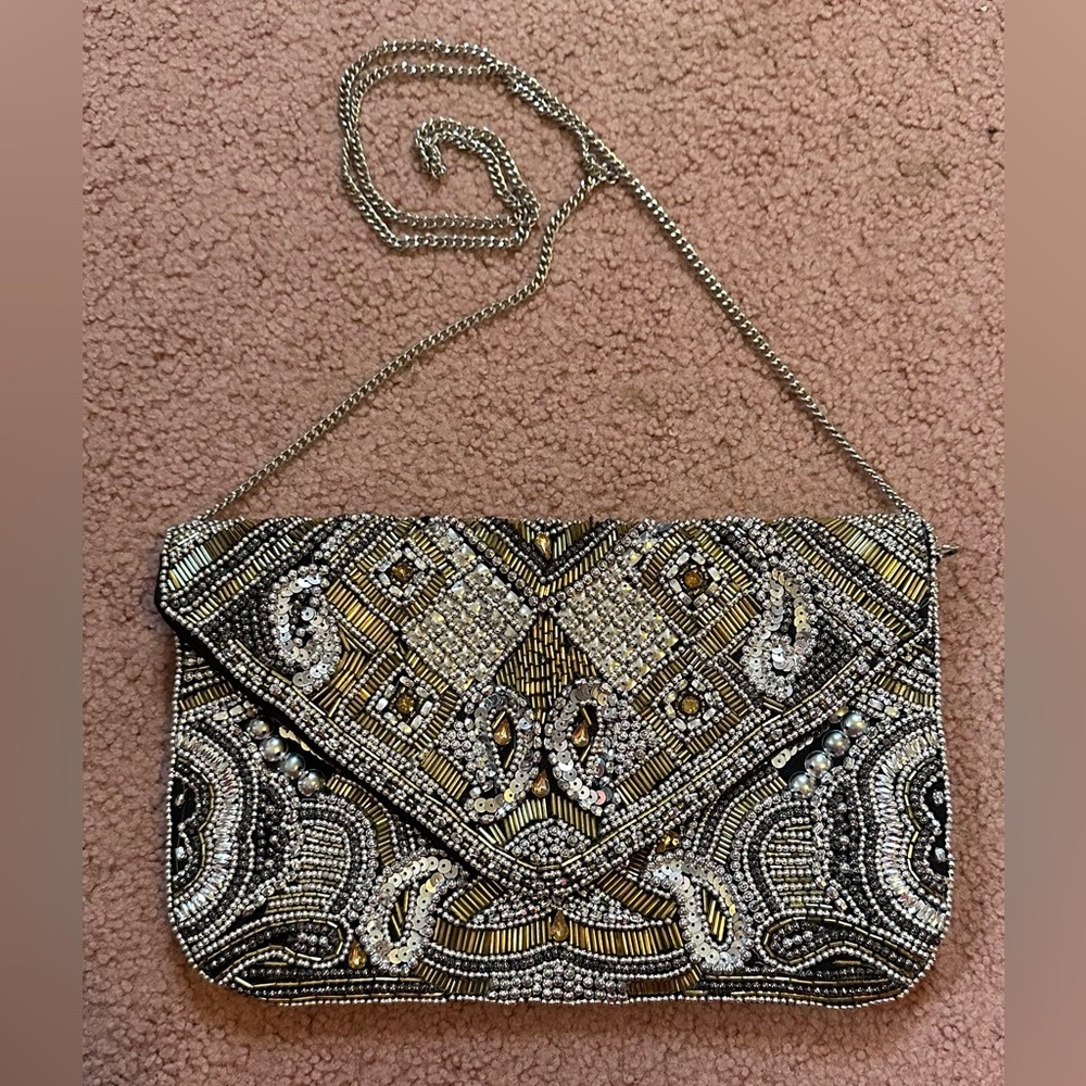 Beaded Shiny Sequined Atmosphere Evening Purse Bag Magentic Closure Chain Strap